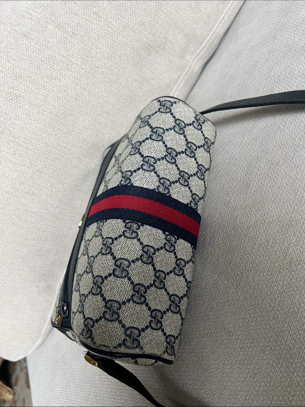 Gucci Navy, Ivory & Red GG Canvas Crossbody Bag, please see all pics - Picture 8 of 14